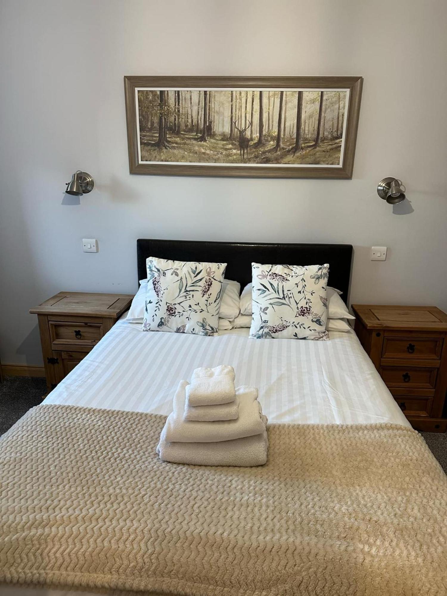 Pleasant Point Holiday Cottages Rosemarkie Номер фото